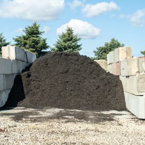 BLACK DYED MULCH